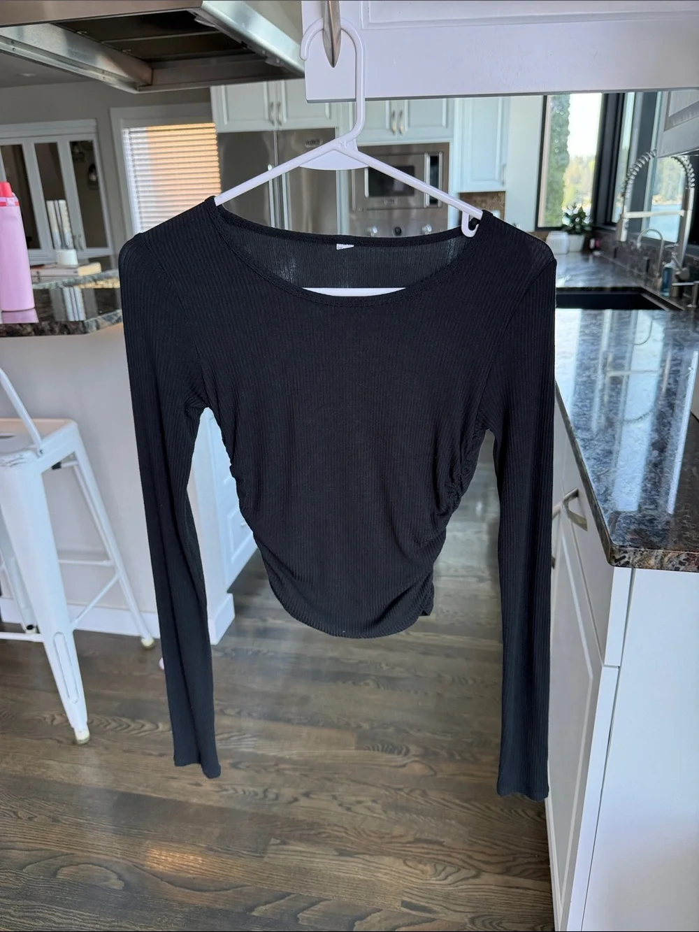 Alo Yoga Gather Long Sleeve Ribbed Sleeve Top Black Size Small EUC - Picture 7 of 11